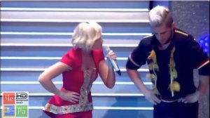 Нам не смогут закрыть рот! Германия слушает стоя.  "Вот так красиво звучит моя Русская Родина!"