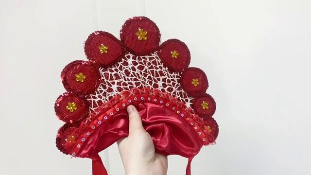 Кокошник БОЯРУШКА, красный, 28х0.3х28 см, 973779