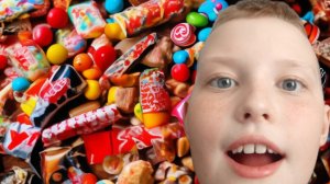 Пробую прикольные сладости🤤