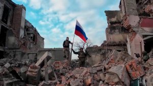 В годовщину освобождения Суджи в Курске возложили цветы к будущему мемориалу.