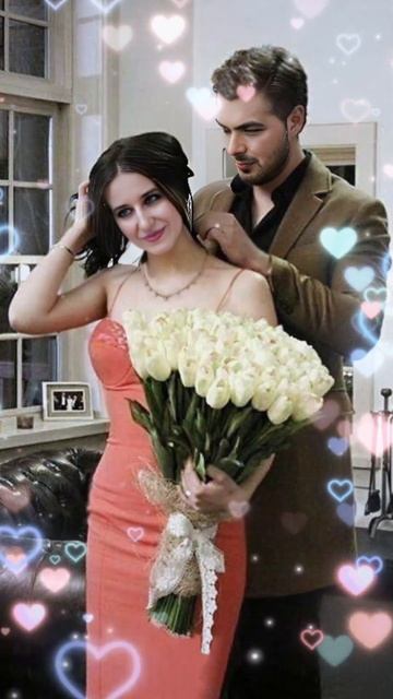 ФОТО с ЛЮБИМЫМ  Создаёт Нейросеть