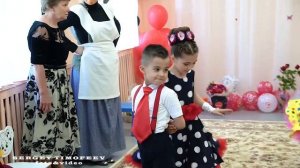 Клип с выпускного стиляг.