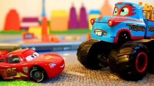 МУЛЬТИКИ ПРО МАШИНКИ 🚗 МОЛНИЯ МАКВИН И ГОНКА ДВУХ СТИХИЙ. БИТВА ЗАПРЕДЕЛЬНЫХ СКОРОСТЕЙ