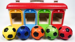 Мультики для детей и малышей. Играем и мнем Мягкие мячики и игрушки у яркого гаража