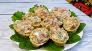 Простые закуски всегда должны быть в меню, они разнообразят стол.