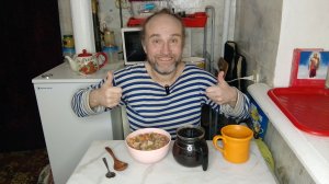 обед без Рыжули варёный салат. сохрани нас Господи. мукбанг. обжор. еда на камеру. диета. шизофрения