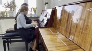 Логинова Ел. - Мельникова К.Ю.  Г. Балаев На карнавале