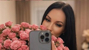 поздравь красиво !!! Фото именинника , его любимое дело, его интересы , прекрасная музыка и стихи.