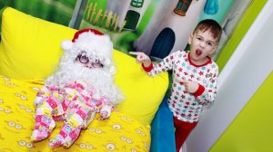 САНТА СТАЛ МАЛЫШОМ! МУЛЬТИК ПРО ХЕЛПИКА! РОМА И ХЕЛПИК 58 СЕРИЯ