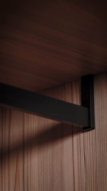 Дизайн шкафа: штанга как элемент стиля. Миксуй, играй, сочетай!