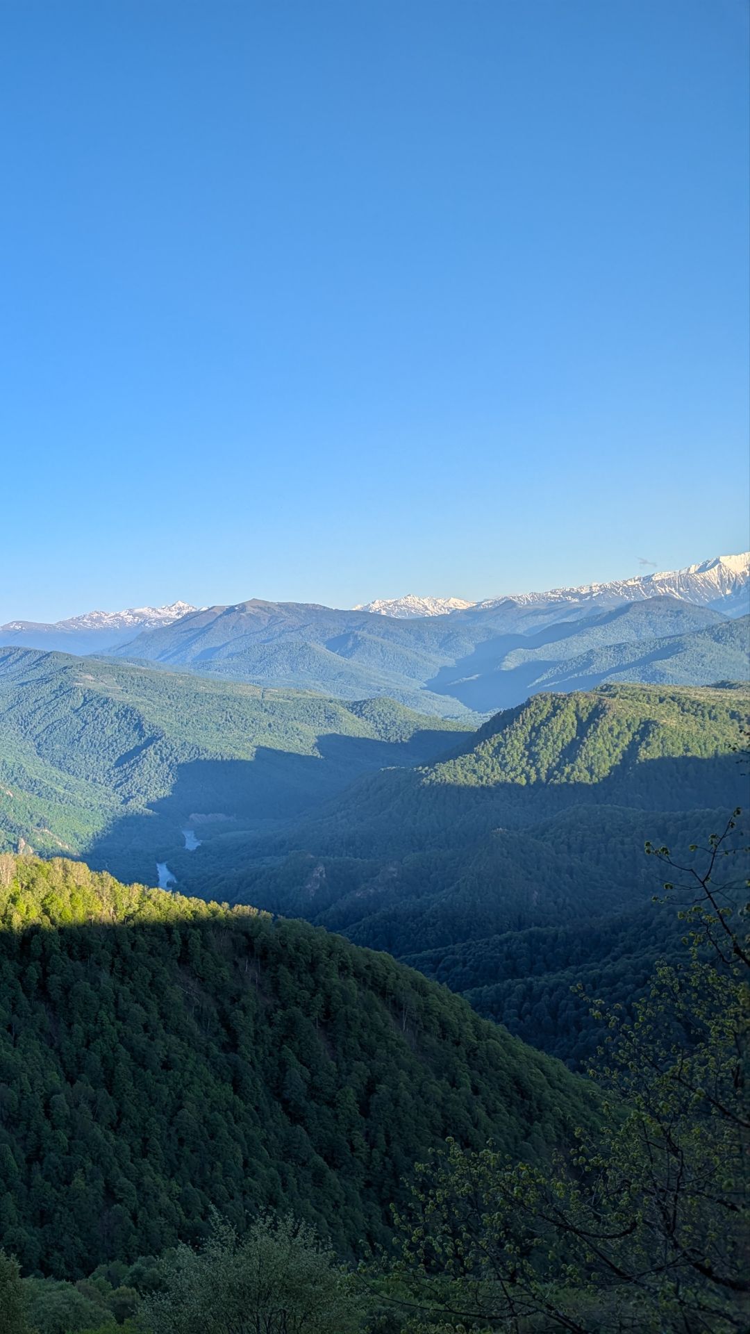 Недалеко от Парящей беседки