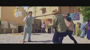 Кунг Фу Йога: Разборка на рынке