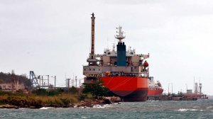 США отменят часть нефтяных санкций