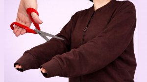 УКОРОТИТЬ РУКАВ за 5 минут | ШВЕЙНЫЙ СЕКРЕТ, который мало кто знает