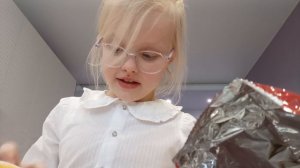 анпакинг Йокими.