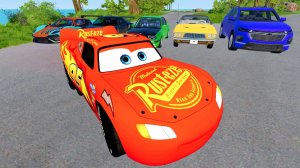 Молния Маквин и Тачки Прыгают с Обрыва! 🏎️💥 Кто Разобьется Сильнее? (BeamNG.drive)