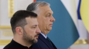 «Киевский гопник»: Зеленский угрожает Орбану и его семье, Европа в шоке