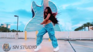 ♫ Sugababes - In The Middle (Techno cover)SN Studio Remix ♫ Shuffle Dance Video