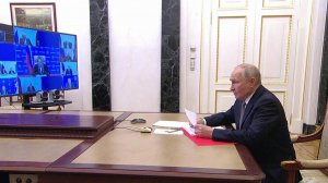 Президент обсудил с Совбезом меры по защите критически важной инфраструктуры.