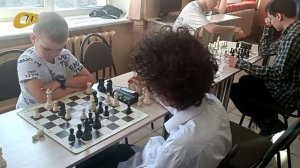 В ЖЕЛЕЗНОГОРСКОЙ ЦГБ ИМ. НОСОВА НАЧАЛА РАБОТУ ШАХМАТНАЯ ГОСТИНАЯ