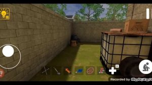 играю в побег от блогера. ХОЛИ Бама.