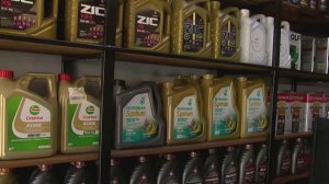 В магазинах Сочи проверили обязательную маркировку автожидкостей