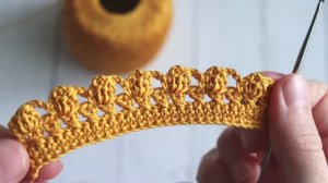 Эта кайма, связанная крючком, мне нравится своей красотой и простотой