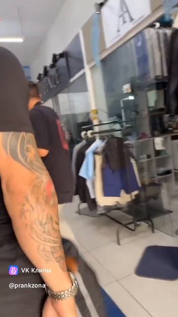 Пранк троллит продавца