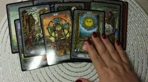 ЧТО ОН ГОВОРИТ О ВАС И С КЕМ? гадание онлайн