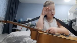 гитара 2 урок *аккорды)