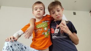 поедания палочек кажется Антон сошёл с ума