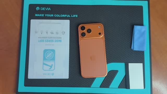 Как наклеить гидрогелевую пленку на iPhone 17 Pro Max
