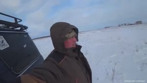 Сибирский странник / Так я еще не ловил Они полные и не лезут в лунку Рыбалка в дикой Сибири