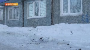 ПЕТРОПАВЛОВСК ПО-ПРЕЖНЕМУ ОСТАЁТСЯ В СНЕЖНОМ ПЛЕНУ • НОВОСТИ КАМЧАТКИ