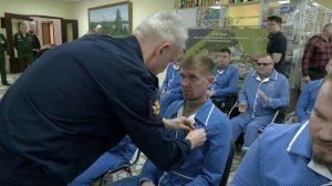 Участникам СВО вручили госнаграды и дипломы о дополнительном профобразовании.