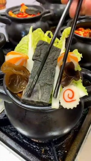 Азиатская уличная еда.225