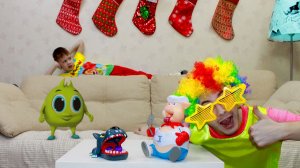 ХЕЛПИК ПРИДУМАЛ ИНТЕРЕСНЫЙ КВЕСТ! МУЛЬТИК ПРО ХЕЛПИКА! РОМА И ХЕЛПИК 59 СЕРИЯ