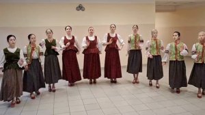 Русская народная песня "Пошла млада за водой". Народный хор гимназии 15 им. Н.Н. Белоусова г. Сочи.