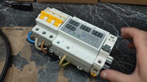 Установка автомата выбора фазы TOMZN TOVPD3-63VAYA