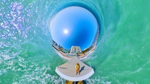 Ялта. Морской прибой. Без комментариев. Весна 2026