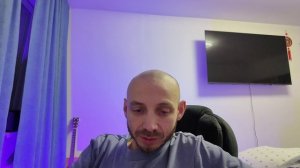 Антон Романович Бек - проводит разборы и онлайн помощь