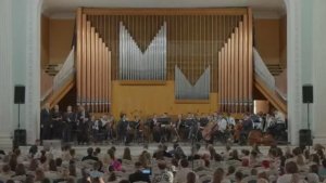 Жизнь моя терялась в суете  -  семья Фонарюк.