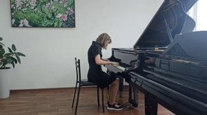 Сотова Вера 12 лет г. Новокузнецк ДШИ 58,  К. Черни « Этюд» ор. 299 номер 3.