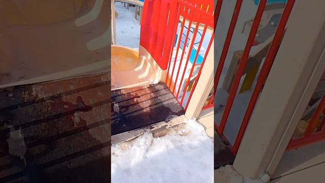 Обзор на наш двор смотреть онлайн
