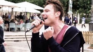 Ты уйдёшь | Русский Хит расставаний 90-х в исполнении Уличного певца на улице Европы