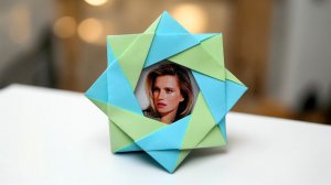 Фоторамка из бумаги очень просто