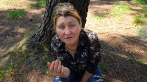 ГДЕ ШЛИНДАЛАСЬ АНЯ ПОКА АЛЕУТИК СИДЕЛ #бомжи #бездомные #катясочи #сочи #выживание