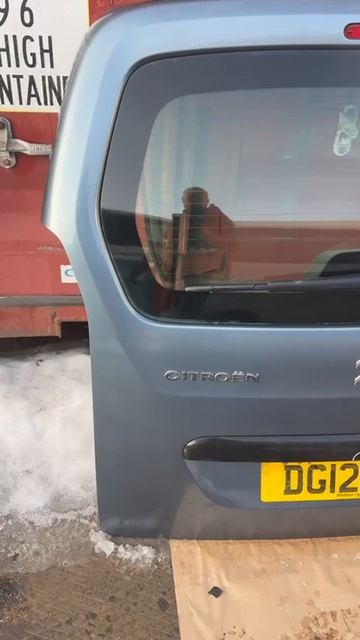 Крышка багажника Peugeot Partner B9