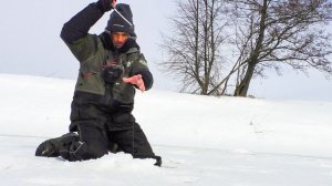 СУДАК ВМЕСТО ОКУНЯ, СТОЛЬКО ЕГО Я ЕЩЁ НЕ ЛОВИЛ на балансир. Рыбалка зимой в марте 2026