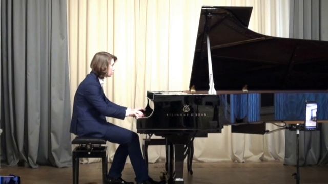 Арсений Вдовиченко,16 лет, Н.Метнер Соната-Элегия D-moll